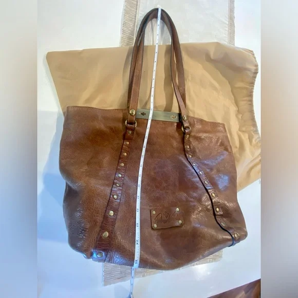 Patricia Nash Tote - Picture 13 of 15